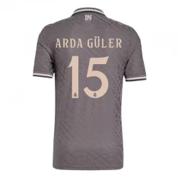 Maglie Calcio Real Madrid Arda Güler #15 2024-25 Terza Uomo